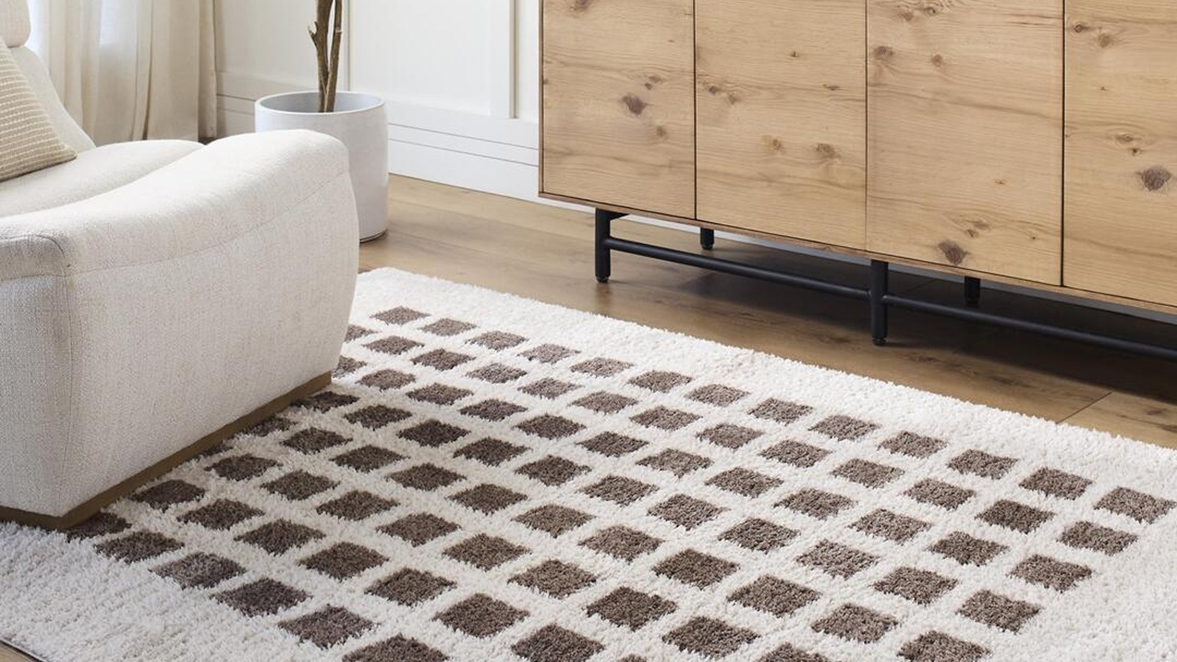 Thompkins Rug