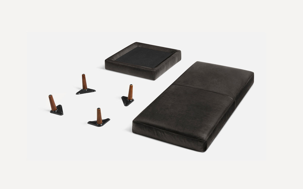 Nomad Leather Chaise