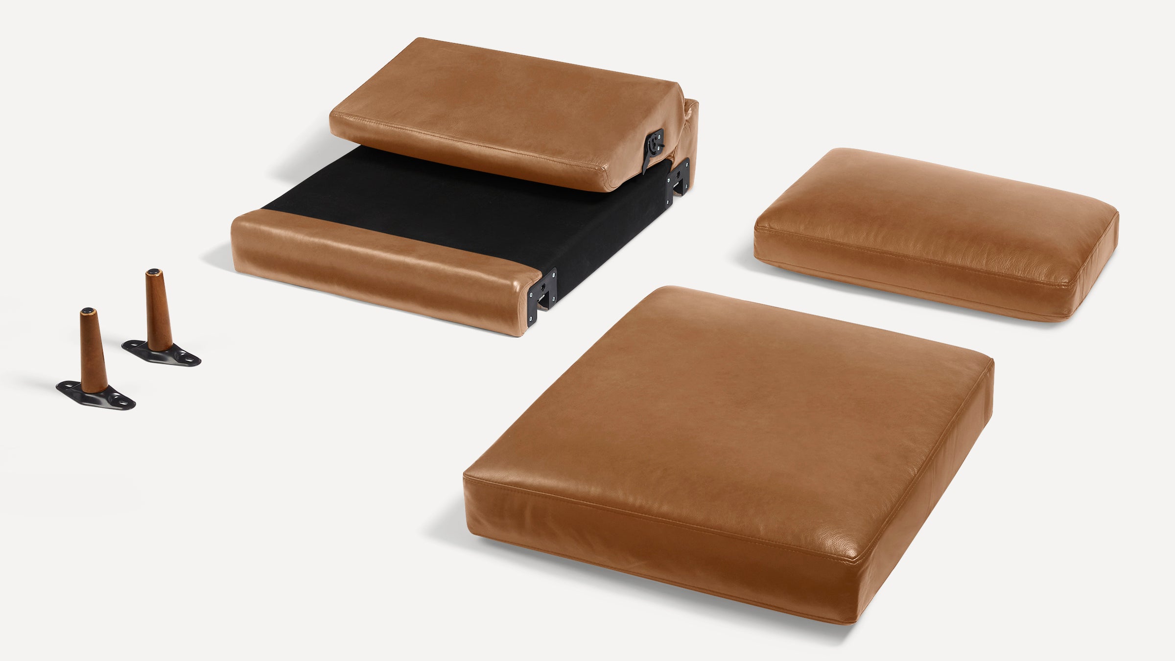 Nomad Plus Leather Seat - Camel - Top Grain Leather / Walnut - Wood