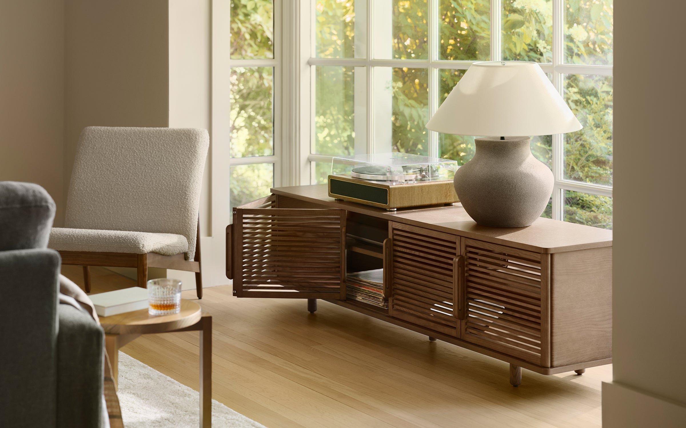 Opera Media Console