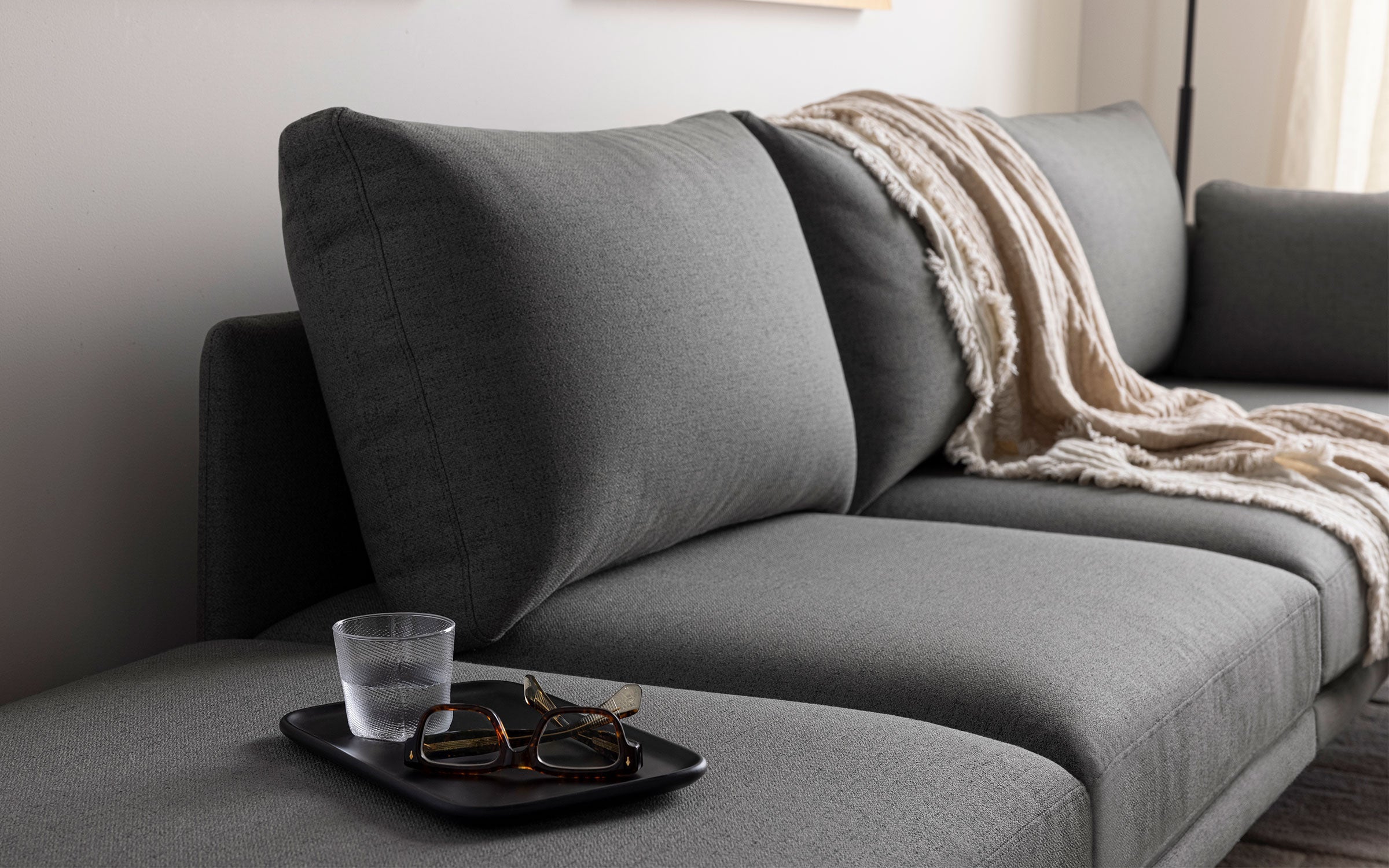 Field 4-Piece Sectional Lounger