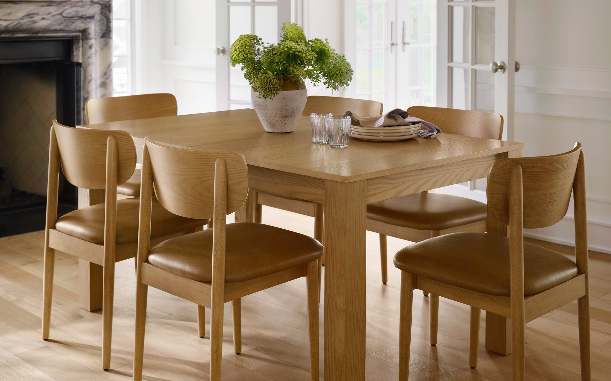 Harvest Extendable Dining Table (59' to 79')